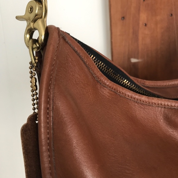 Vintage 1970s Coach Leather Crossbody Purse - Picture 3 of 6